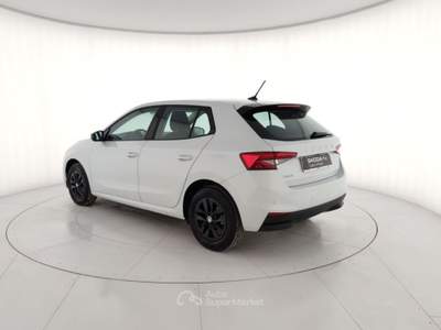 Skoda Fabia Fabia 1.0 MPI 80 CV Young Edition Bianco usata Massa
