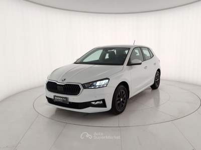 Skoda Fabia Fabia 1.0 MPI 80 CV Young Edition Bianco usata Massa