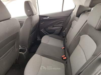 Skoda Fabia Fabia 1.0 MPI 80 CV Young Edition Bianco usata Massa