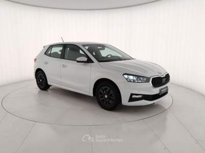 Skoda Fabia Fabia 1.0 MPI 80 CV Young Edition Bianco usata Massa