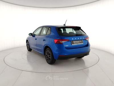 Skoda Fabia Fabia 1.0 MPI 80 CV Young Edition Blu/Azzurro usata Massa