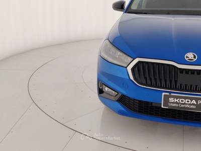 Skoda Fabia Fabia 1.0 MPI 80 CV Young Edition Blu/Azzurro usata Massa