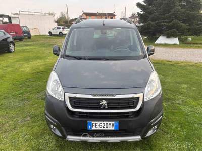 Peugeot Partner Tepee 1.6 HDi BlueHDi 75 Active Grigio usata COMACCHIO