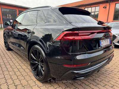 Audi Q8 SUV 50 TDI 286 CV quattro tiptronic S line edition Nero usata Milano