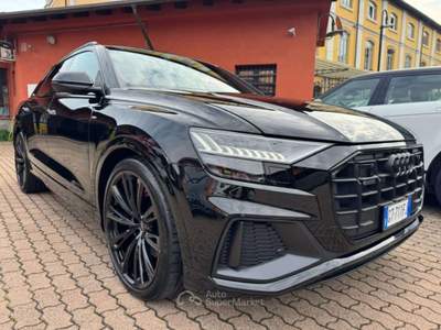 Audi Q8 SUV 50 TDI 286 CV quattro tiptronic S line edition Nero usata Milano
