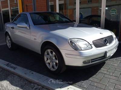 Mercedes-Benz SLK SLK 200 k Argento usata Gubbio