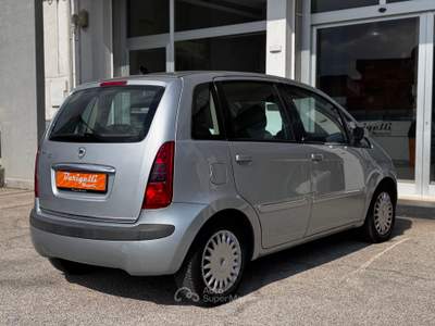 Lancia Musa Passaggio escluso Argento usata Roseto degli Abruzzi