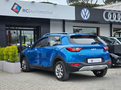 Kia Stonic 1.2 dpi Urban 84cv Tua da €186 al Mese Blu/Azzurro usata Roma