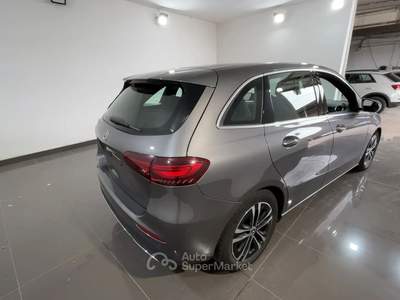 Mercedes-Benz Classe B MERCE B 180 D PROGRESSIVE AUTO B 180 d Progressive auto Grigio usata Roma