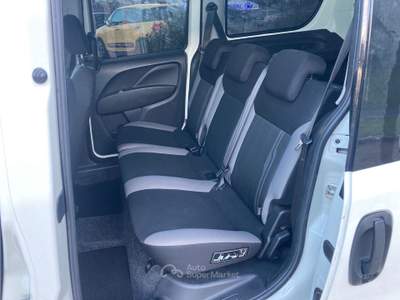 Fiat Doblò Doblo Dobl&ograve; 2.0 MJT PL Combi Maxi XL N1 SX E5+ Bianco usata Palestrina