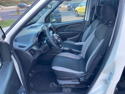 Fiat Doblò Doblo Dobl&ograve; 2.0 MJT PL Combi Maxi XL N1 SX E5+ Bianco usata Palestrina