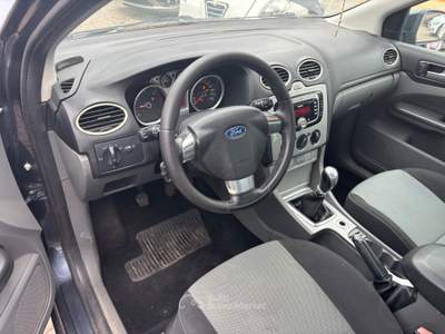 Ford Focus (90CV) Station wagon Blu/Azzurro usata Palestrina
