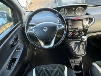 Lancia Ypsilon 85 CV 5 porte S&amp;S DFN Platinum Argento usata Palestrina