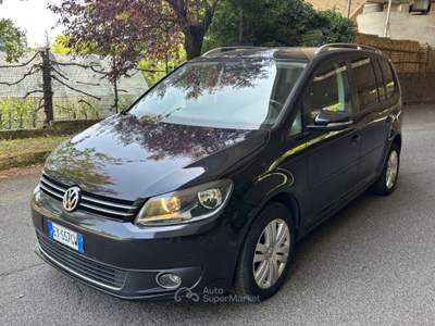 Volkswagen Touran DSG Highline BlueMotion Technology Nero usata Palestrina