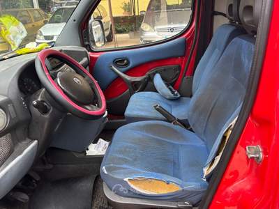 Fiat Doblò Dobl&ograve; 1.9 JTD H2 tetto alto - motore batte rotto Rosso usata Palestrina