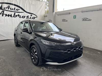 Volkswagen T-Roc T-Roc 1.5 tsi Life dsg Nero usata San Giuseppe Vesuviano