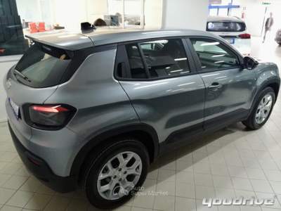 Jeep Avenger BEV Longitude Grigio usata Nola