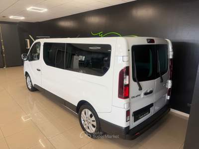 Renault Trafic 2.0 blue dci 110cv L2 Authentic Bianco usata Fontanafredda