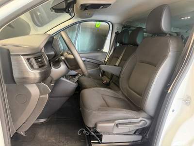 Renault Trafic 2.0 blue dci 110cv L2 Authentic Bianco usata Fontanafredda