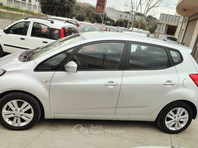 Hyundai ix20 adatta a neopatentati Argento usata Ceglie Messapica