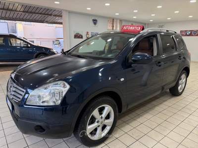 Nissan Qashqai 2.0 4x4 auto 7 posti tetto Blu/Azzurro usata Qualiano