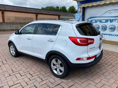 Kia Sportage 2.0 CRDI VGT 2WD Active Bianco usata Brusnengo