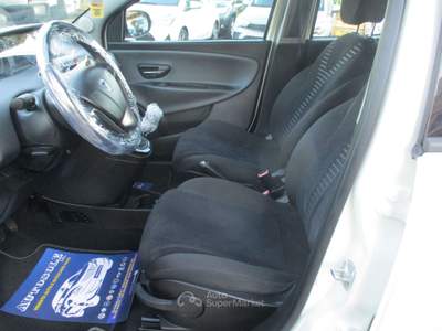 Lancia Ypsilon 1.3 MULTIJET 95CV E5 GOLD 138000 KM CERTIFICATI Bianco usata Giugliano in Campania