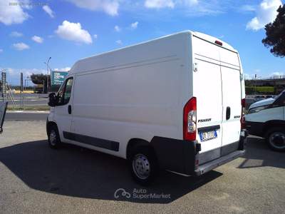 Peugeot Boxer BOXER 2.2 120CV FURGONE P.MEDIO T.ALTO 152000KM Bianco usata Giugliano in Campania