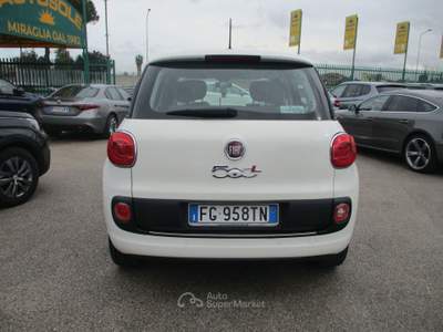 Fiat 500L 500L 1.6 120CV E6 N1 AUTOCARRO 4P NAVIG TAGLIANDAT Bianco usata Giugliano in Campania