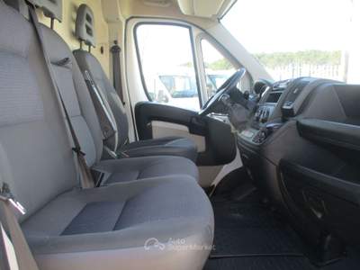 Fiat Ducato Citroen Jumper 2.2 HDI 130CV E5 FURG CORTO T BASSO Bianco usata Giugliano in Campania
