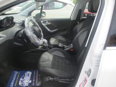 Peugeot 2008 1.2 PURETECH 110CV E6 ALLURE PACK PELLE/TETTO/NAVI Bianco usata Giugliano in Campania