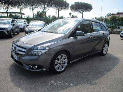 Mercedes-Benz Classe B B 180 CDI 110CV E5 PREMIUM PACK **PERFETTA** 210KM Grigio usata Giugliano in Campania