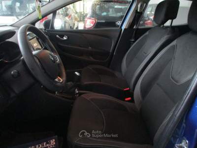 Renault Clio 0.9 TCE MOSCHINO LIFE 75cv E6C 5 PORTE 132000 KM Blu/Azzurro usata Giugliano in Campania