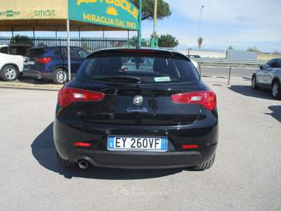 Alfa Romeo Giulietta 1.6 JTDM 105CV E5 EXCLUSIVE NAVI/PDC KM CERTIFICAT Nero usata Giugliano in Campania
