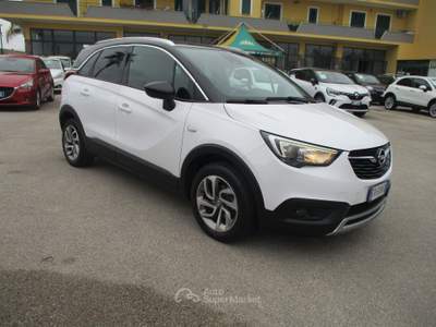 Opel Crossland X CROSSLAND X 1.2 82CV E6 GPL DI SERIE Bianco usata Giugliano in Campania