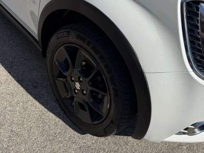 Suzuki Ignis IGNIS III 1.2 DUALJET 4WD I ADVENTURE ALLGRIP 4X4 Bianco usata Giugliano in Campania