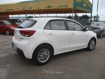 Kia Rio 1.0 T-GDI MHEV STYLE 100CV 96000 KM CERTIFICAT KIA Bianco usata Giugliano in Campania