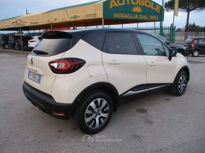 Renault Captur CAPTUR 1.5 DCI 90CV E6 SPORT EDITION NAVI/CAMERA Beige usata Giugliano in Campania