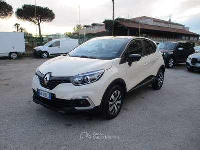Renault Captur CAPTUR 1.5 DCI 90CV E6 SPORT EDITION NAVI/CAMERA Beige usata Giugliano in Campania