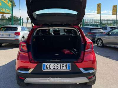 Renault Captur CAPTUR E-TECH PLUG-IN HYBRID 1.6 AUTOMATICA/NAVI/P Rosso usata Giugliano in Campania