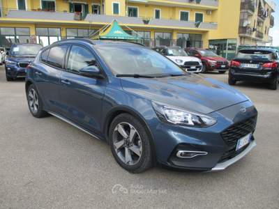 Ford Focus 1.5 TDCI ACTIVE ECOBLUE AUTOMATICA/NAVI/PDC Blu/Azzurro usata Giugliano in Campania