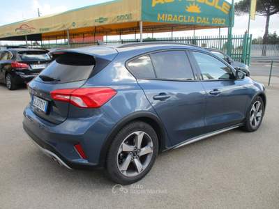 Ford Focus 1.5 TDCI ACTIVE ECOBLUE AUTOMATICA/NAVI/PDC Blu/Azzurro usata Giugliano in Campania