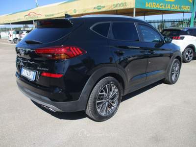 Hyundai Tucson MY 18 1.6 CRDI 115CV E6 X-PRIME NAVI/PDC/CAMERA Nero usata Giugliano in Campania