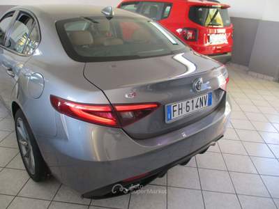 Alfa Romeo Giulia 2.2 T 210CV E6 Q4 VELOCE NAVI/PELLE/CAMERA KM CERT Grigio usata Giugliano in Campania