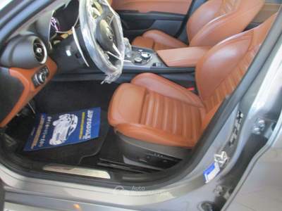 Alfa Romeo Giulia 2.2 T 210CV E6 Q4 VELOCE NAVI/PELLE/CAMERA KM CERT Grigio usata Giugliano in Campania