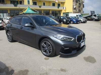 BMW Serie 1 116d 116 116d ADVANTAGE 1.5 115 CV E6D NAVI/PDC/LED KM CERT Grigio usata Giugliano in Campania
