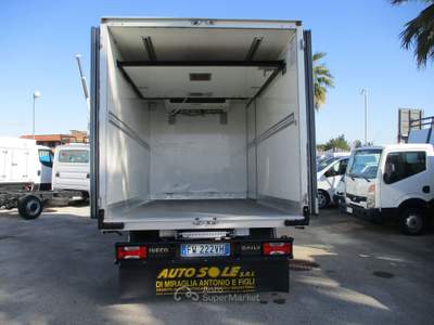 Iveco Daily 35C14 2.3 140CV E6B FRIGO FRCX -20° 01/28 7PEDA Bianco usata Giugliano in Campania