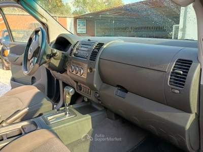 Nissan Navara Tenuta sempre in garage Grigio usata Grosseto