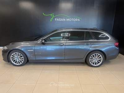 BMW Serie 5 530d Futura d Touring xdrive Luxury auto E6 Grigio usata Fontanafredda