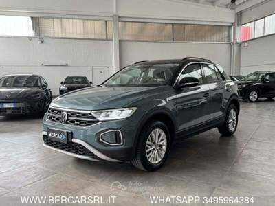 Volkswagen T-Roc 2.0 tdi Life 150cv dsg Grigio usata Verona